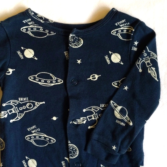 joe fresh space print cotton snap footie sleeper pajamas 3-6 months baby - Picture 3 of 5